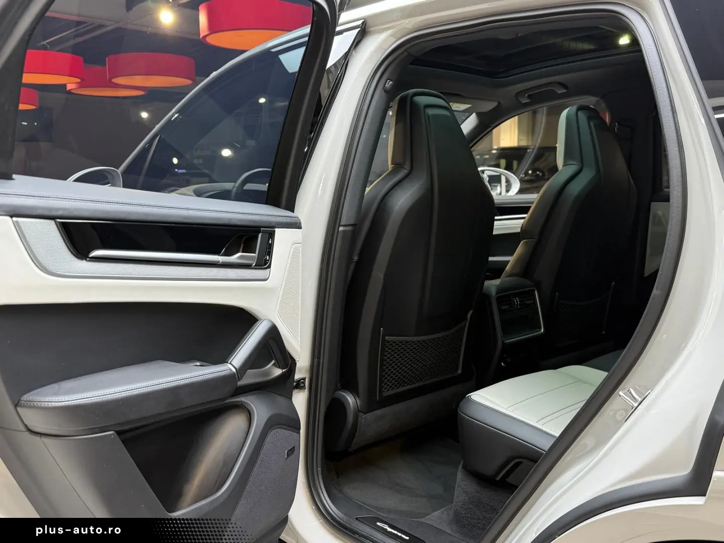 Cayenne S  Kreide Pano HuD InnoDrive Sport-Desig