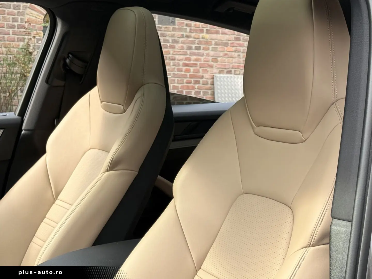 Cayenne E-Hybrid Coupe BEIFAHRERDISPLAY SPORTDES