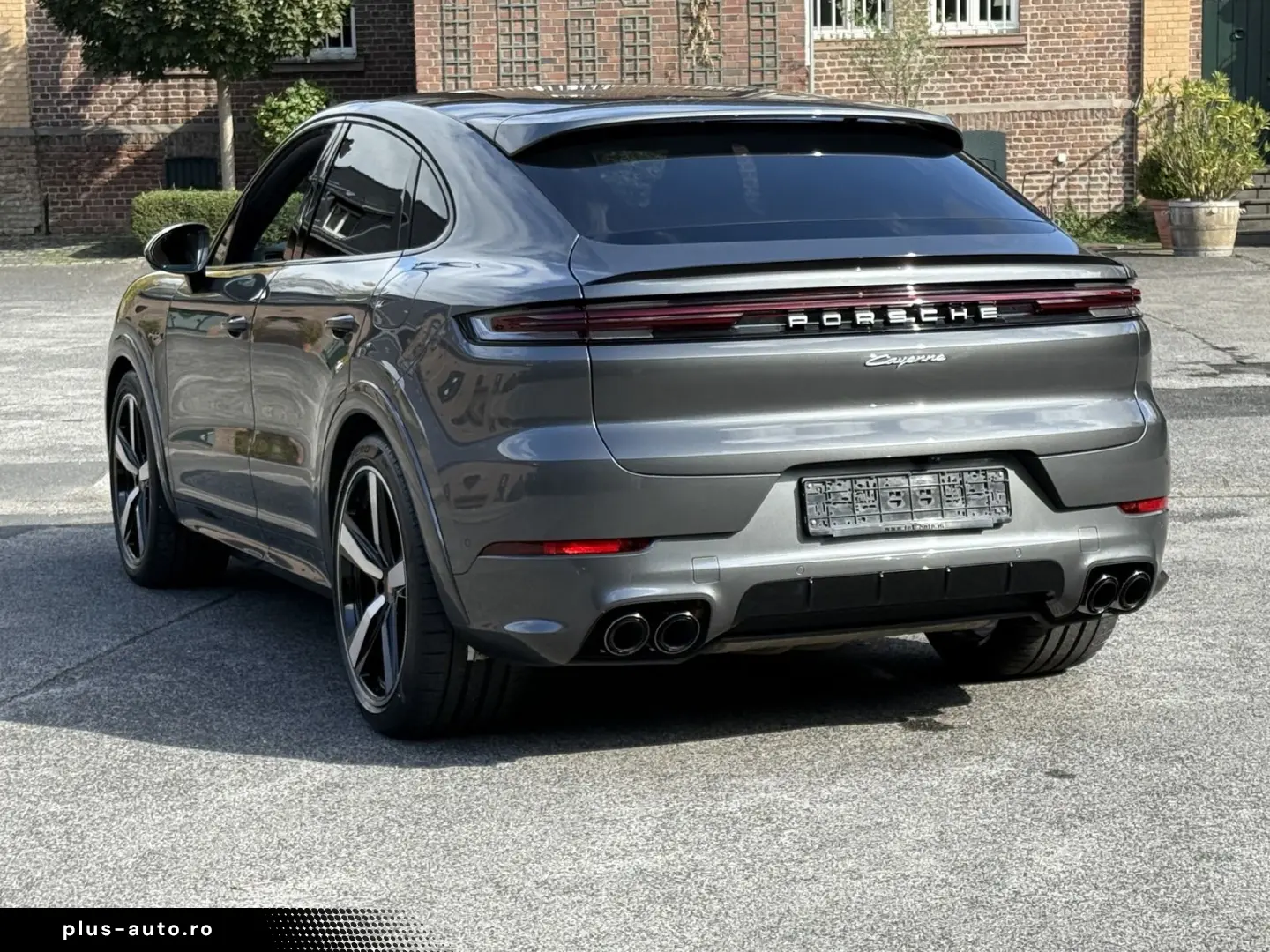 Cayenne E-Hybrid Coupe BEIFAHRERDISPLAY SPORTDES