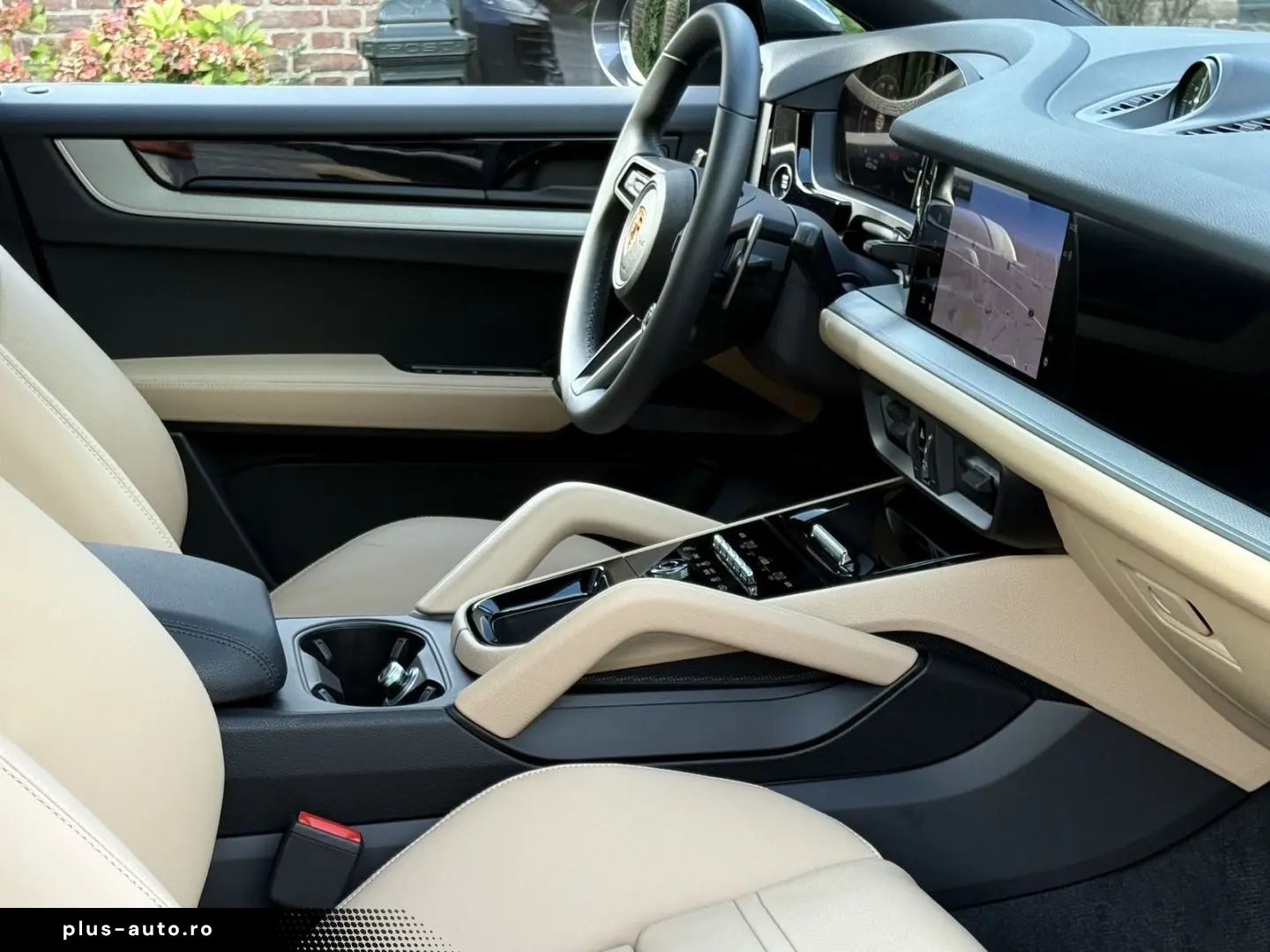 Cayenne E-Hybrid Coupe BEIFAHRERDISPLAY SPORTDES