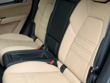 Cayenne S Coupe HEAD-UP SPORTABGAS-CHRONO BOSE K