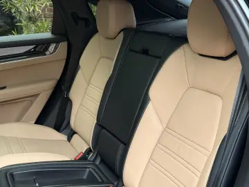 Cayenne S Coupe HEAD-UP SPORTABGAS-CHRONO BOSE K