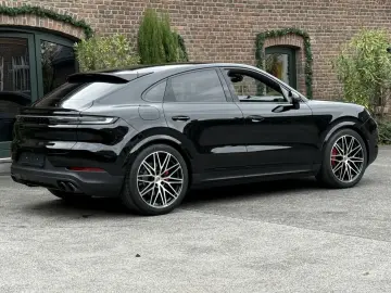 Cayenne S Coupe HEAD-UP SPORTABGAS-CHRONO BOSE K