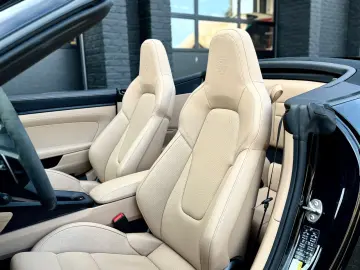 911 Carrera GTS Cabriolet   Top config
