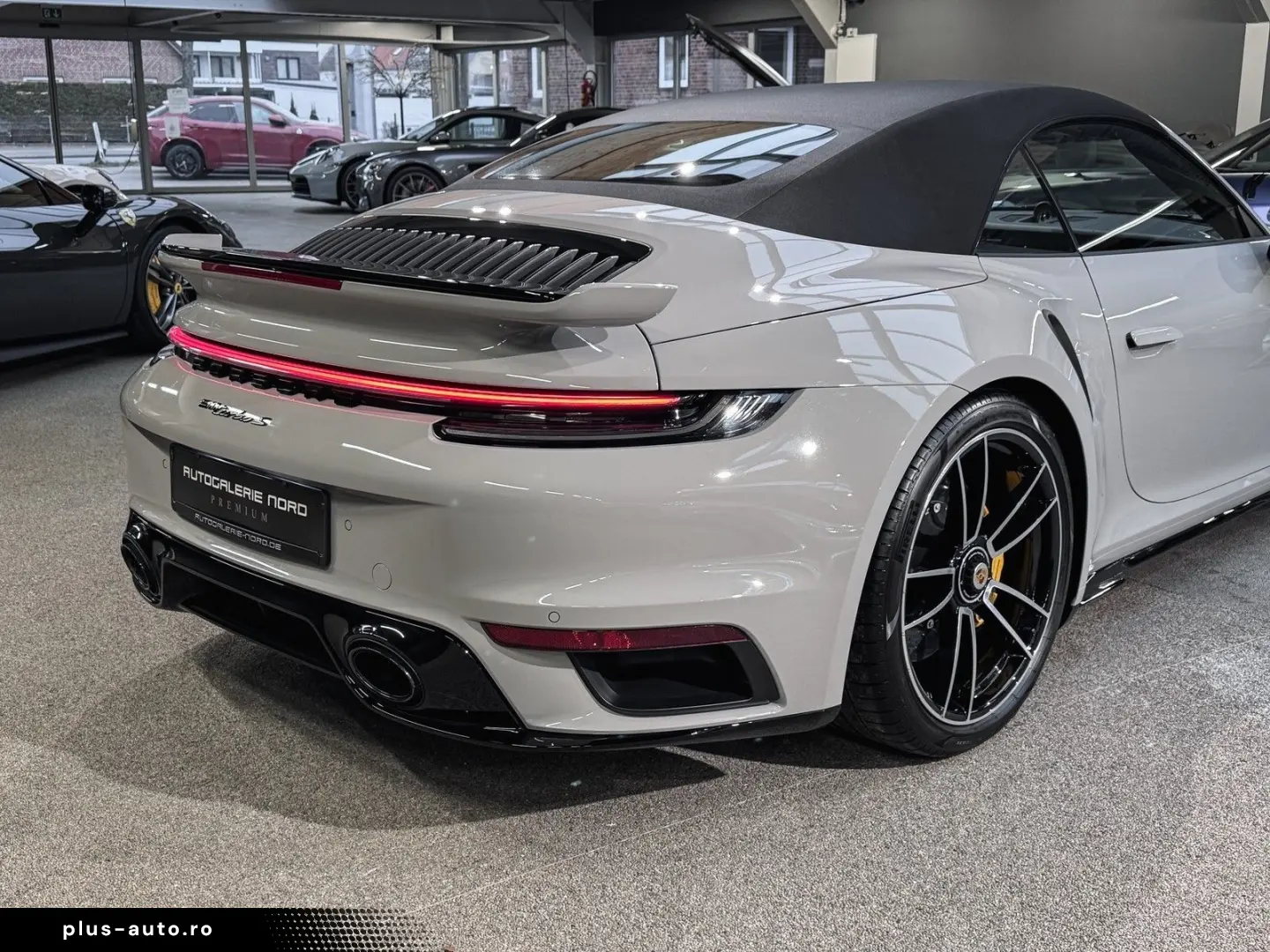 911 Turbo S Cabrio AeroKit Burmester Carbon