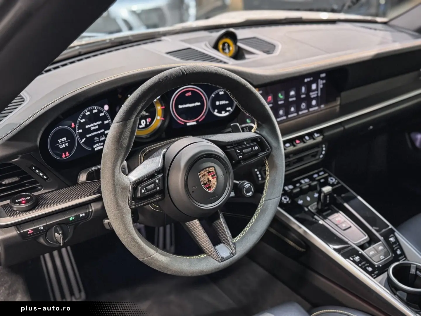 911 Turbo S Cabrio AeroKit Burmester Carbon