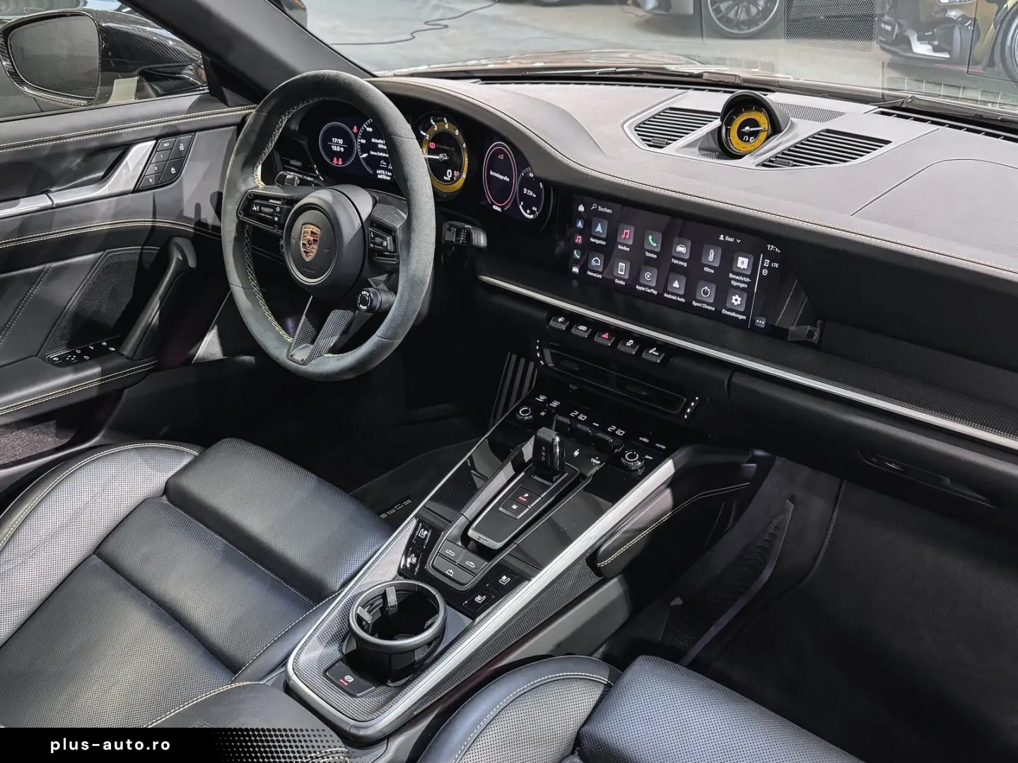 911 Turbo S Cabrio AeroKit Burmester Carbon