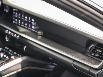 911 Turbo S Cabrio AeroKit Burmester Carbon