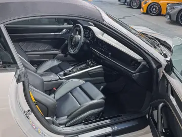 911 Turbo S Cabrio AeroKit Burmester Carbon