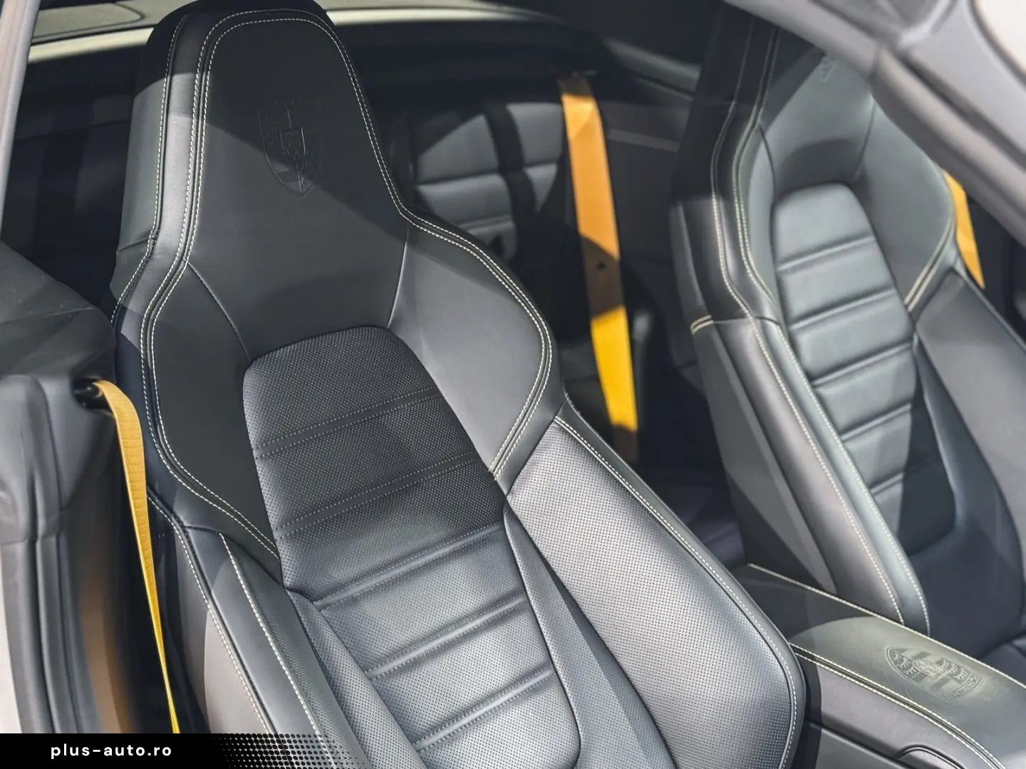 911 Turbo S Cabrio AeroKit Burmester Carbon