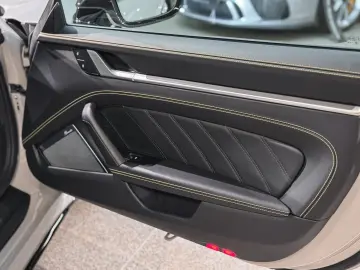 911 Turbo S Cabrio AeroKit Burmester Carbon