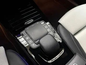 Mercedes-Benz CLA 220 4Matic AMG Line