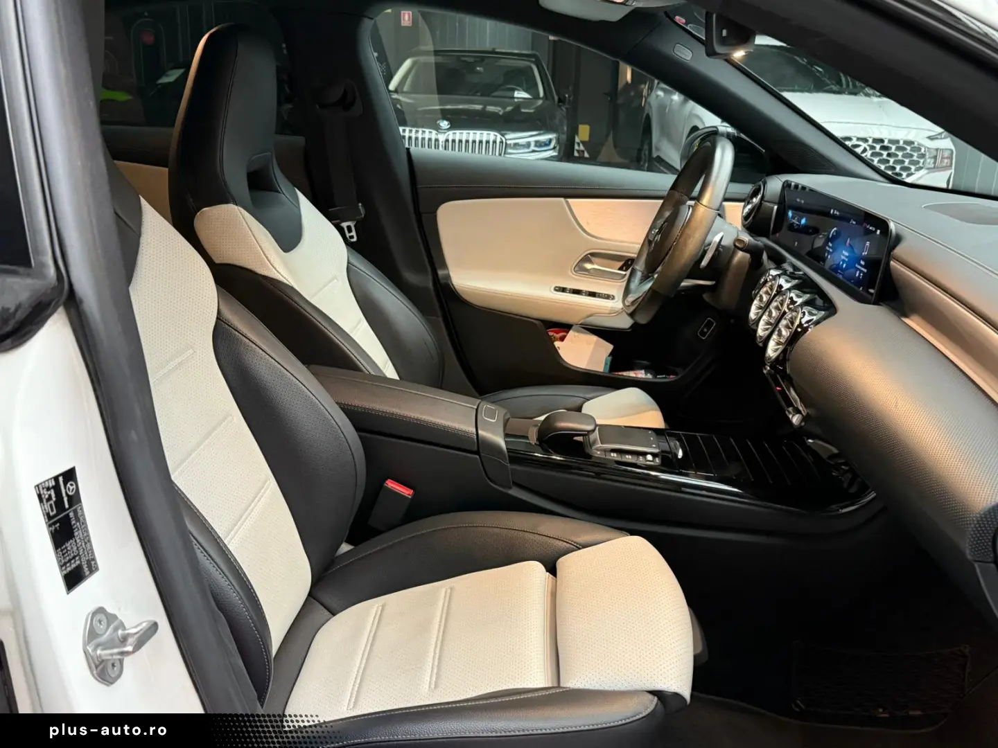 Mercedes-Benz CLA 220 4Matic AMG Line