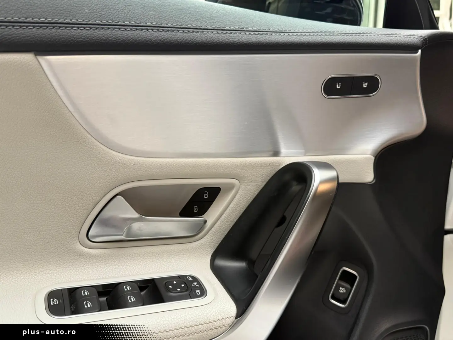 Mercedes-Benz CLA 220 4Matic AMG Line