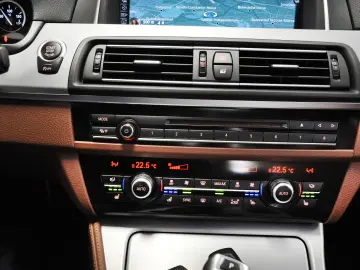 BMW 530d M Pachet Impecabila FaraDaune Carvertical curat