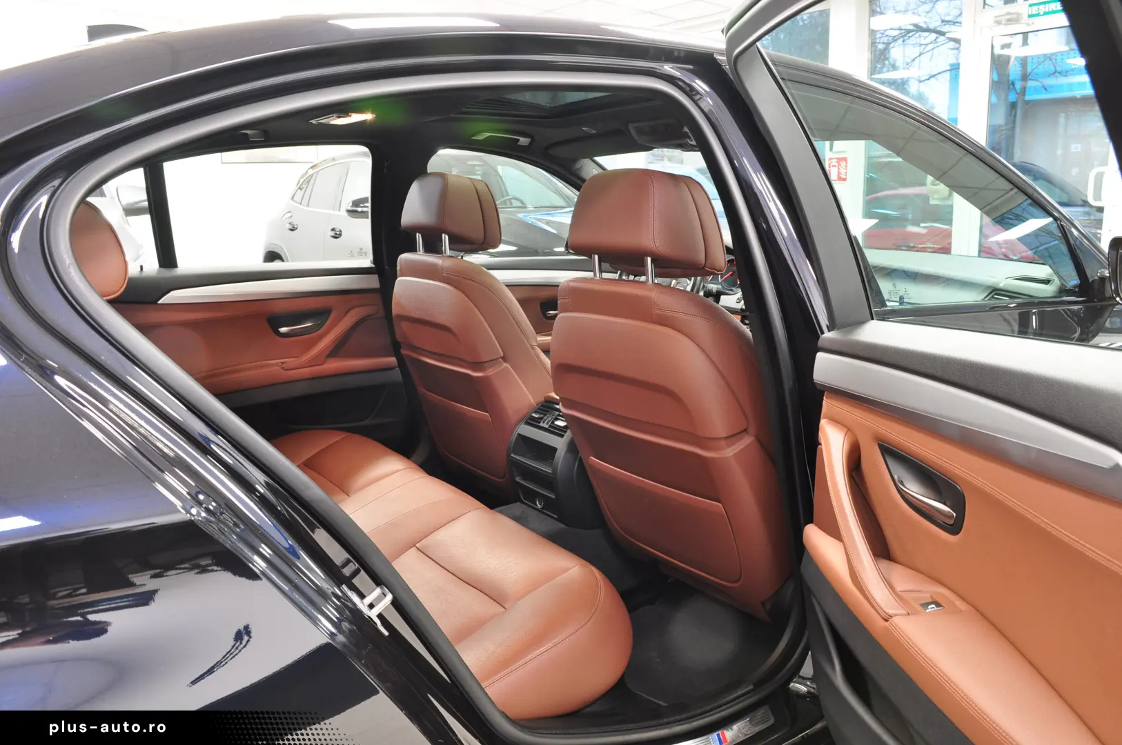 BMW 530d M Pachet Impecabila FaraDaune Carvertical curat