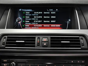 BMW 530d M Pachet Impecabila FaraDaune Carvertical curat