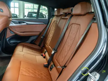 X4 20i M Sport Inno AHK Pano HK Memo HUD Laser