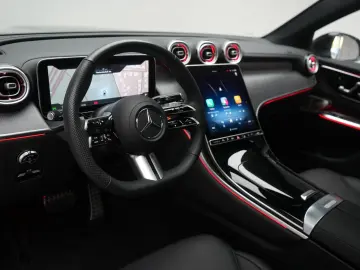 GLC 300 e 4Matic 9G-Tronic AMG Leder Distronic K