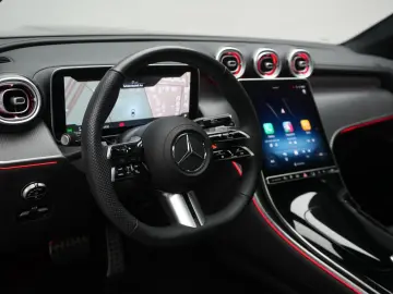 GLC 300 e 4Matic 9G-Tronic AMG Leder Distronic K