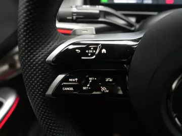 GLC 300 e 4Matic 9G-Tronic AMG Leder Distronic K