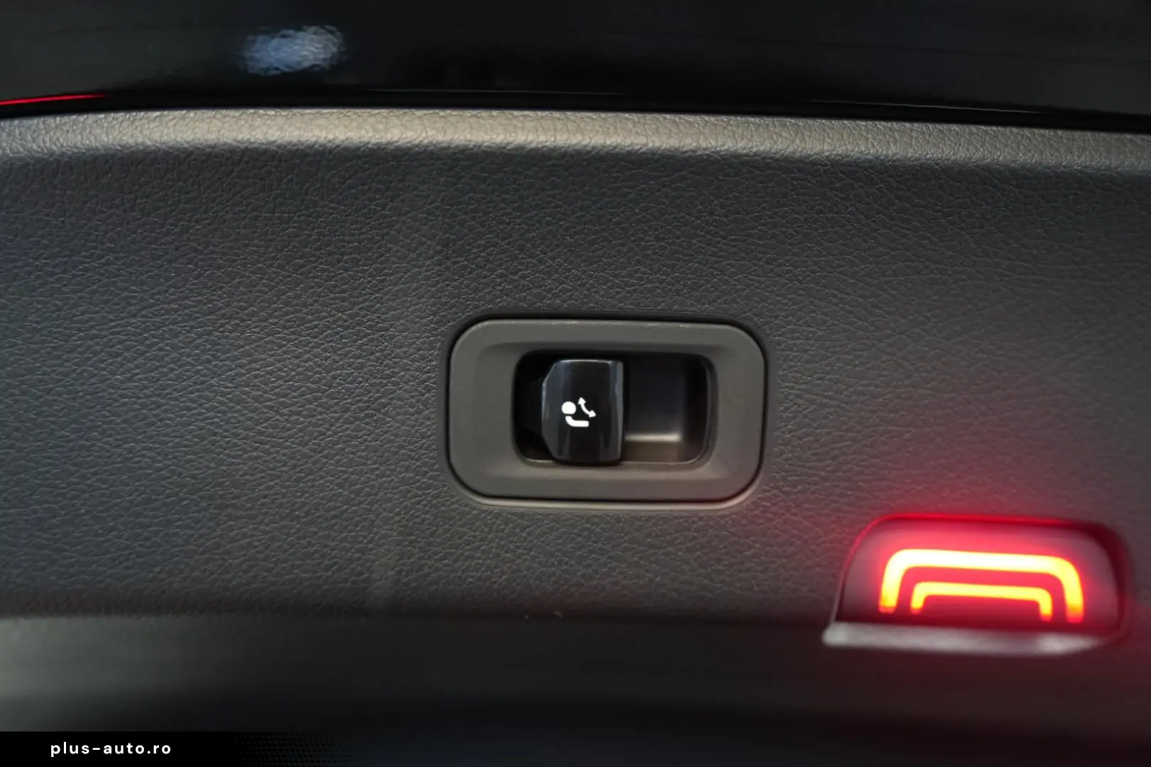 GLC 300 e 4Matic 9G-Tronic AMG Leder Distronic K