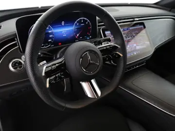 E 220 d AMG ADV. PLUS NIGHT 360  PANO DISTR WIDE