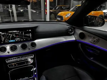E 300 de AMG Line Night LED Panorama Memory