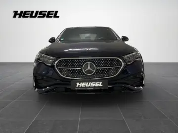 E 200 4M AMG  Beschädigung rechte Seite