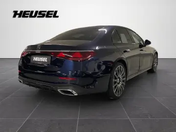 E 200 4M AMG  Beschädigung rechte Seite