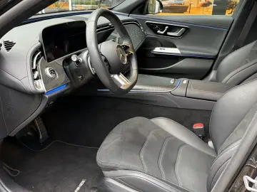 E 200 AMG Digital-Light Pano Distronic AHK 360 K