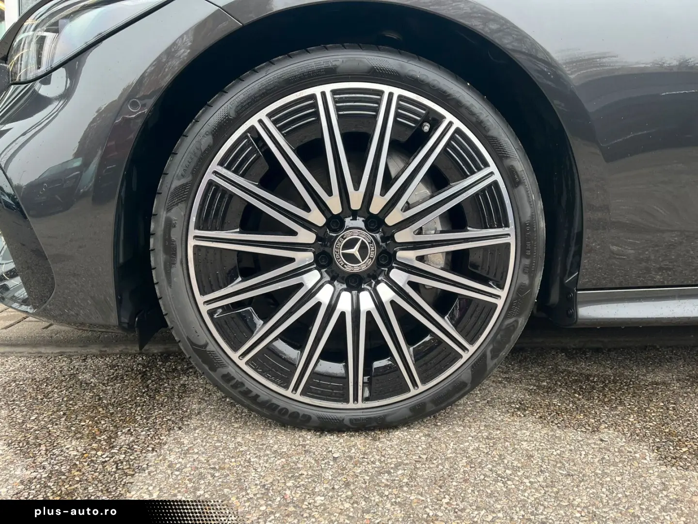 CLE 300 4M AMG  PREMIUM HA-LENKUNG MEMO STHZ 360