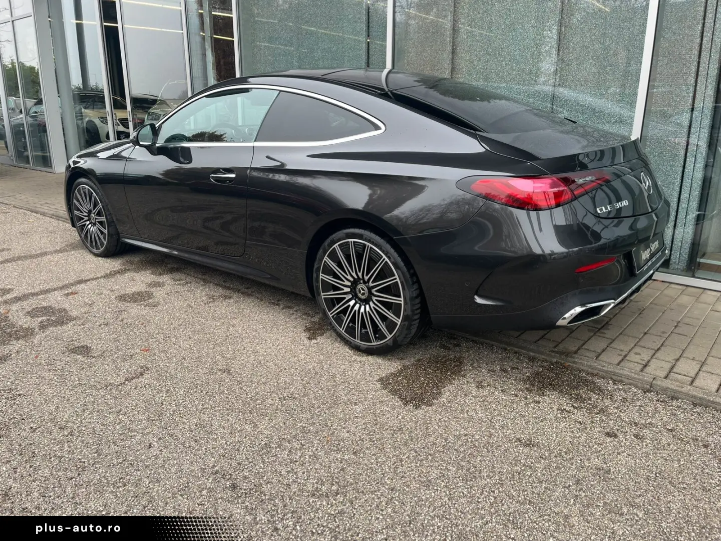 CLE 300 4M AMG  PREMIUM HA-LENKUNG MEMO STHZ 360