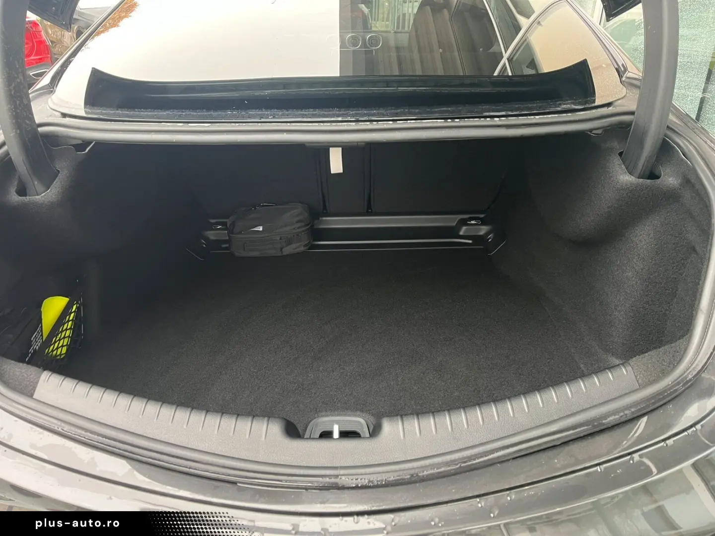 CLE 300 4M AMG  PREMIUM HA-LENKUNG MEMO STHZ 360