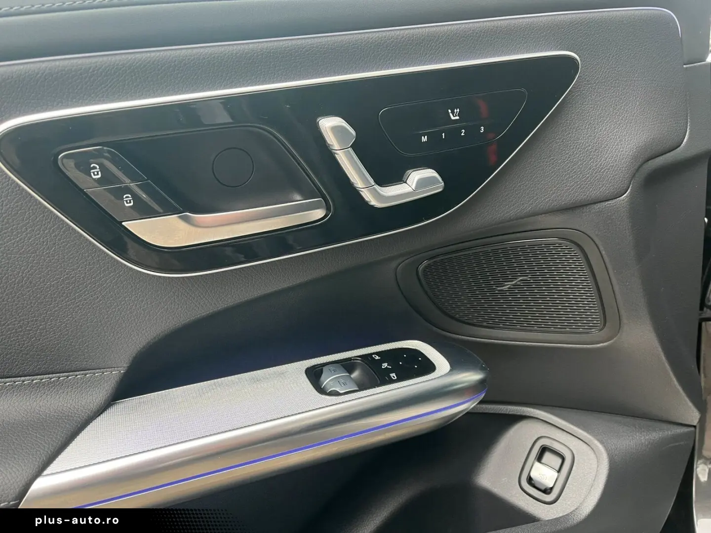 CLE 300 4M AMG  PREMIUM HA-LENKUNG MEMO STHZ 360