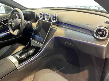 CLE 300 e AMG  MBUX Navi Pano AHK DigitalLight