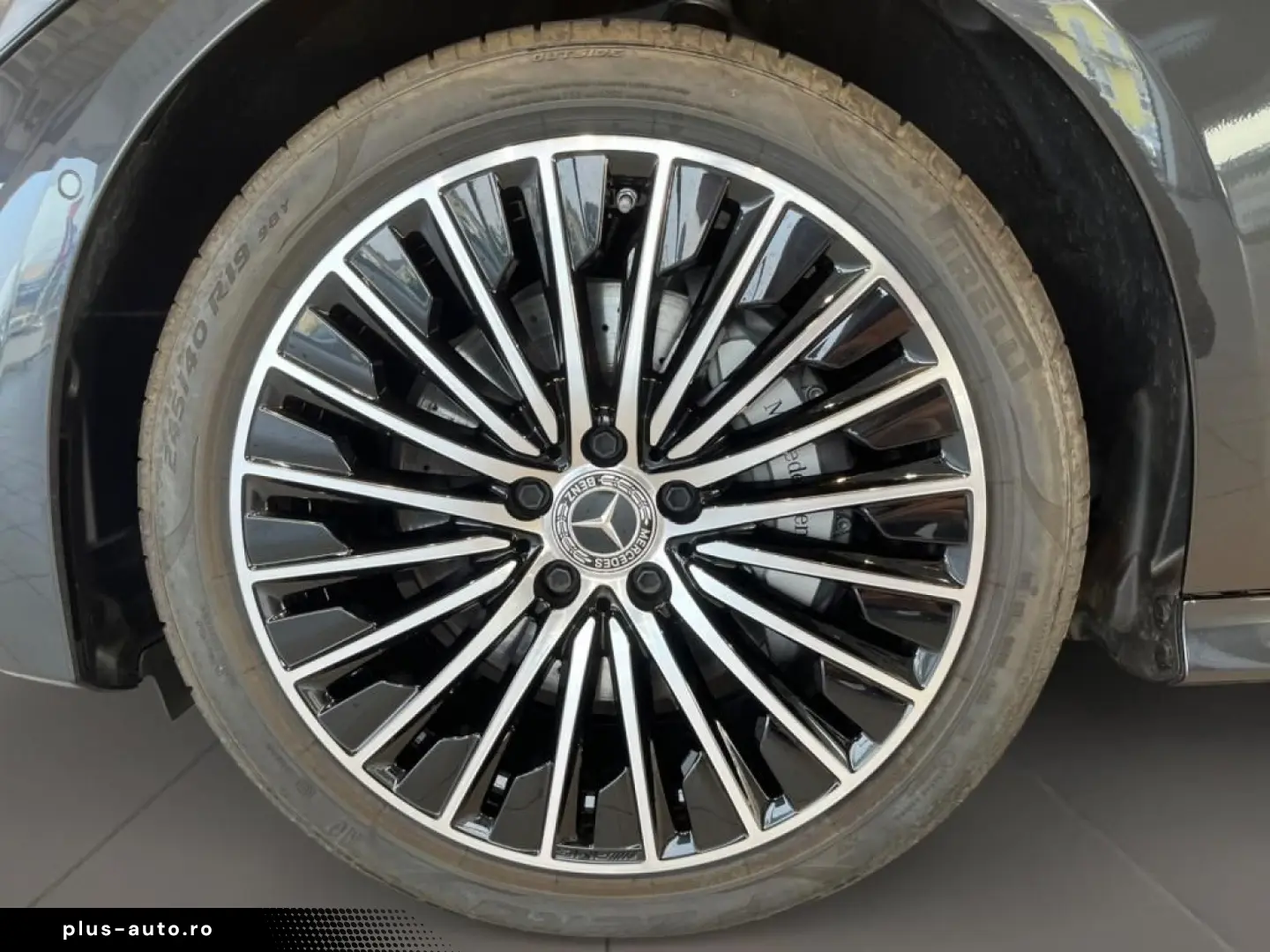 CLE 300 e AMG  MBUX Navi Pano AHK DigitalLight