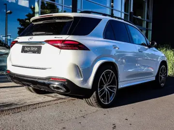 GLE 400e 4M AMG Advanced-Plus Fahrassi Pano AHK