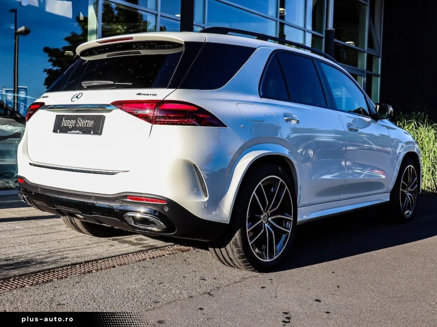 GLE 400e 4M AMG Advanced-Plus Fahrassi Pano AHK