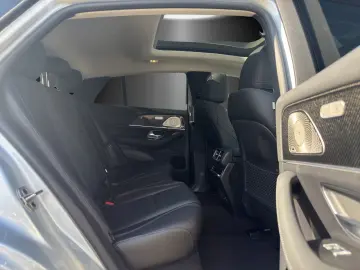 GLE400e AMG Prem AIRMATIC Carbon DISTR Pano MLED