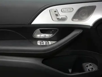 GLE 400 e 4M AMG Night Panorama Sitzklima AHK