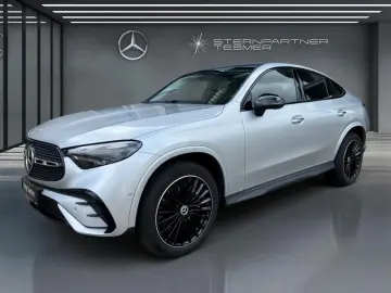 GLC 300 e 4M AMG AHK HuD Pano 360 3D-Sound ACC