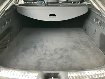 GLC 300 e 4M AMG AHK HuD Pano 360 3D-Sound ACC