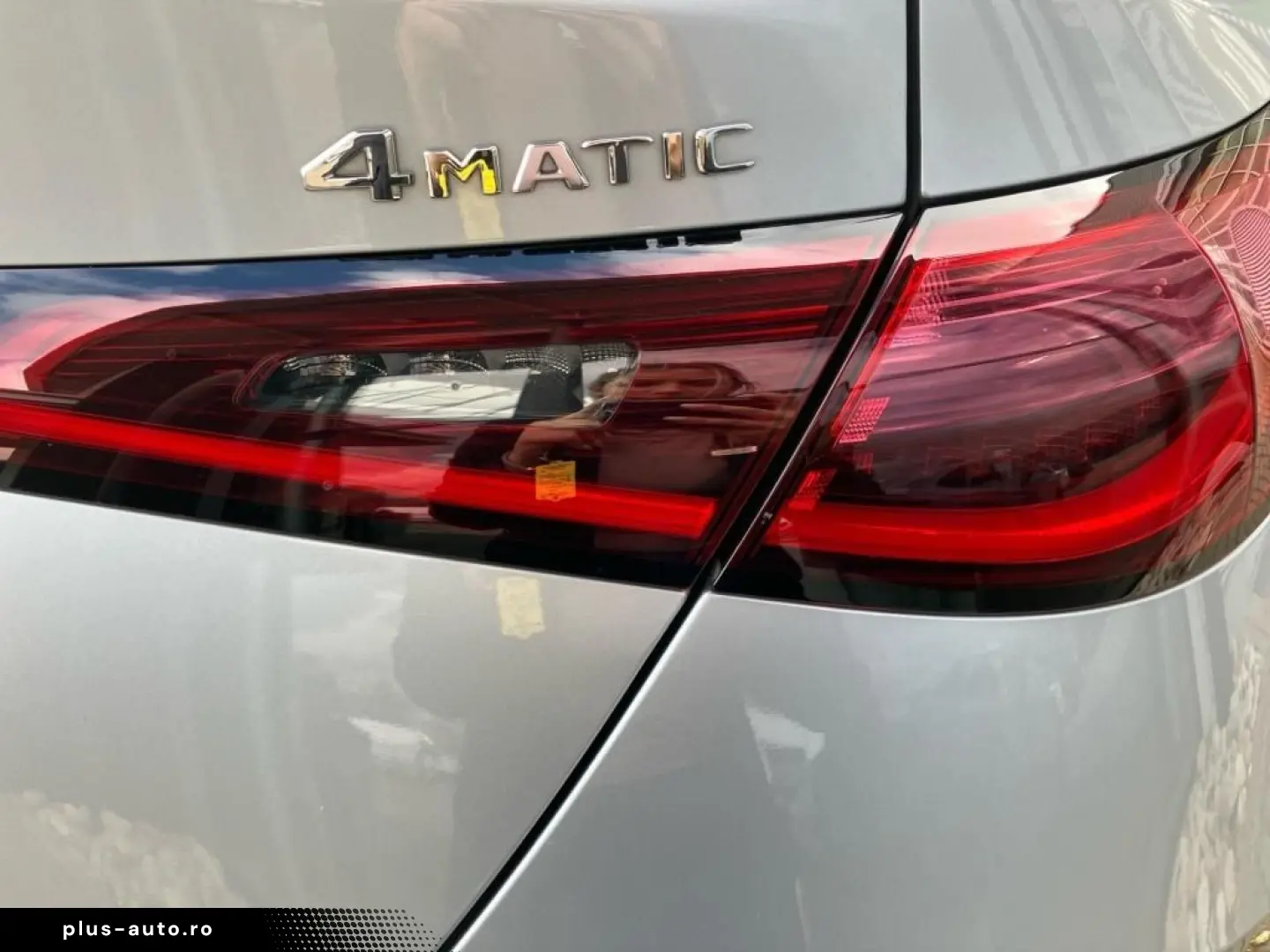 GLC 300 e 4M AMG AHK HuD Pano 360 3D-Sound ACC