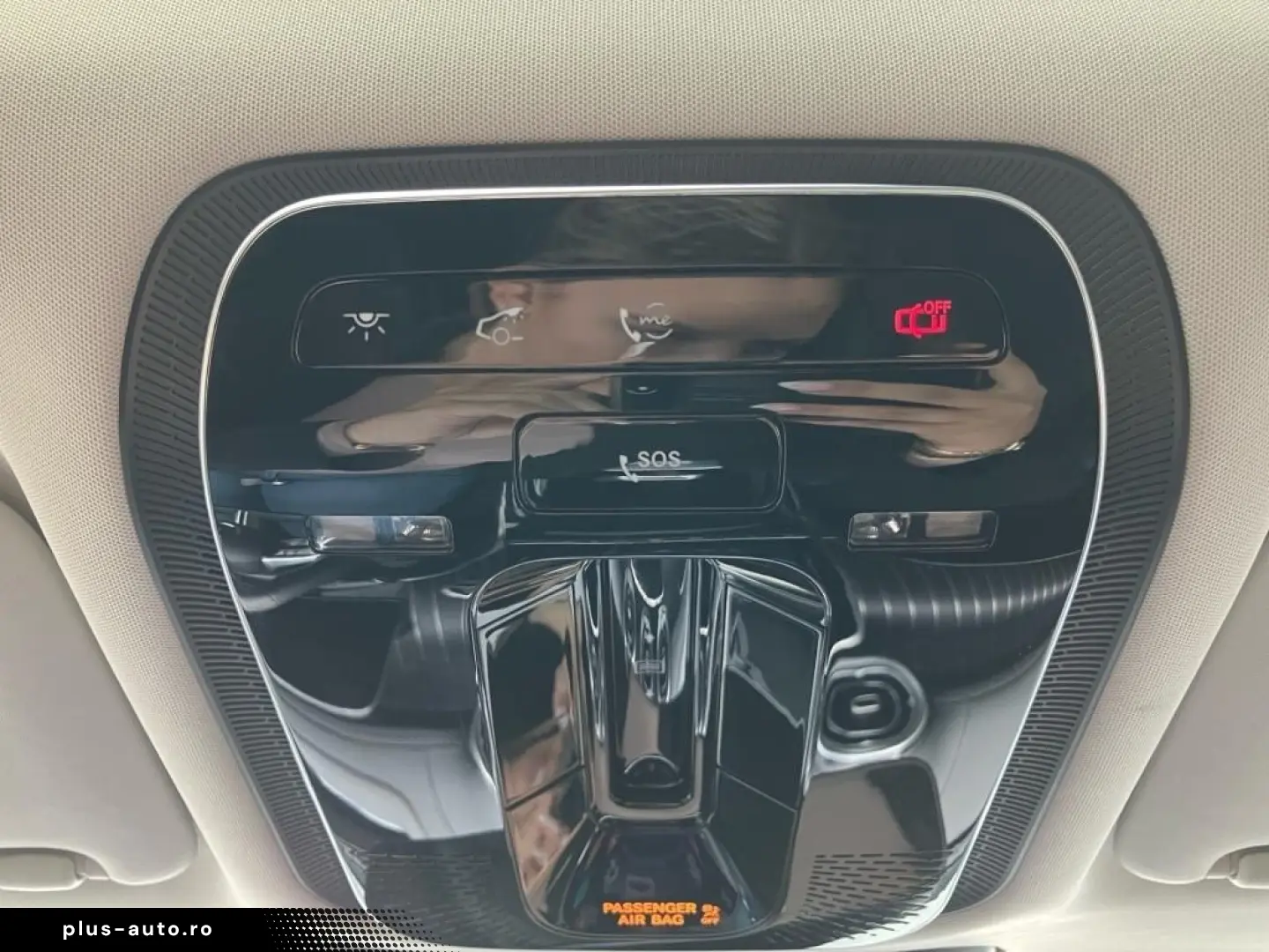 GLC 300 e 4M AMG AHK HuD Pano 360 3D-Sound ACC