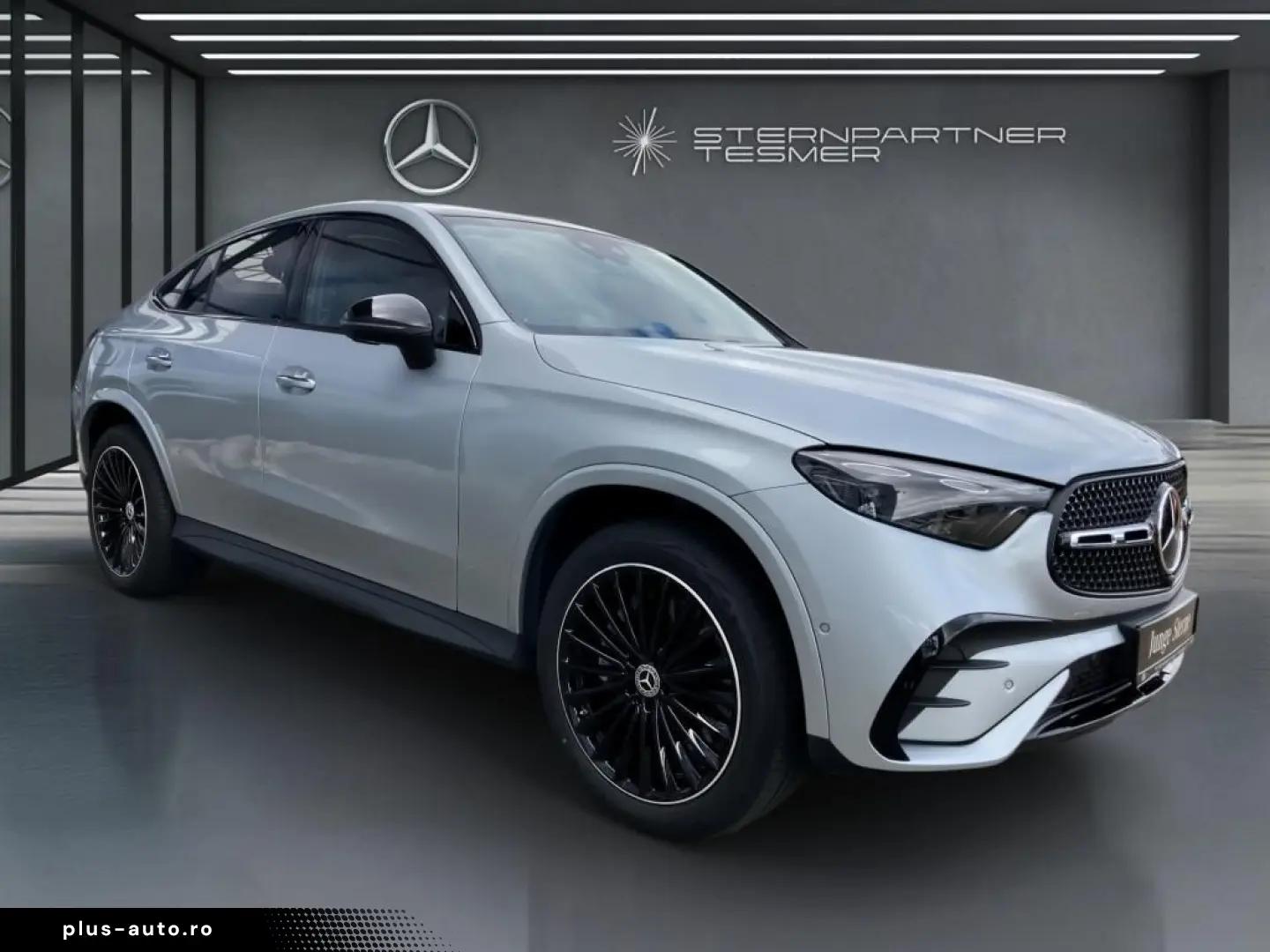 GLC 300 e 4M AMG AHK HuD Pano 360 3D-Sound ACC