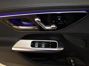 GLC 300 e 4M  Coupé AMG Night Pano Digit 360 DC