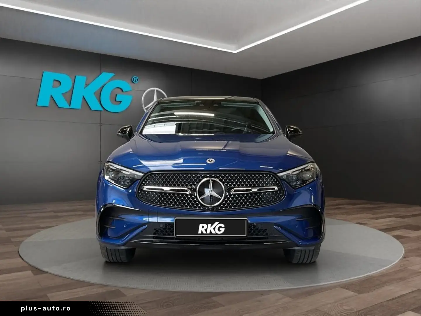 GLC 300 e 4M Coupe AMG NIGHT PANORAMA DISTRONIC