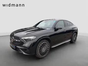 GLC 300 d e 4M Coupé  AMG Digi-Light Memory AHK