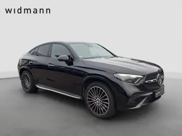GLC 300 d e 4M Coupé  AMG Digi-Light Memory AHK